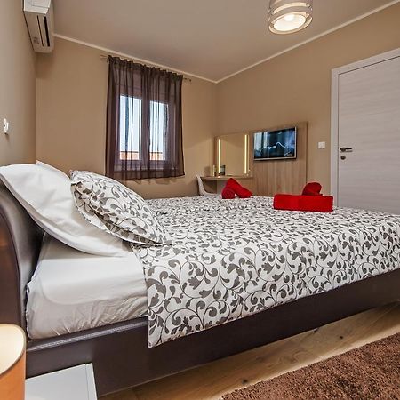 Apartment Panoss Rovinj Exterior foto